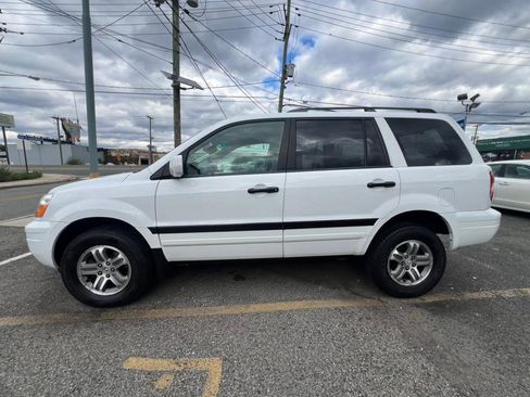 Used 2004 Honda Pilot EX image 2