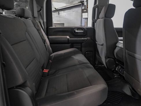 Used 2024 Chevrolet Silverado 2500 Custom w/ Custom Value Package image 34