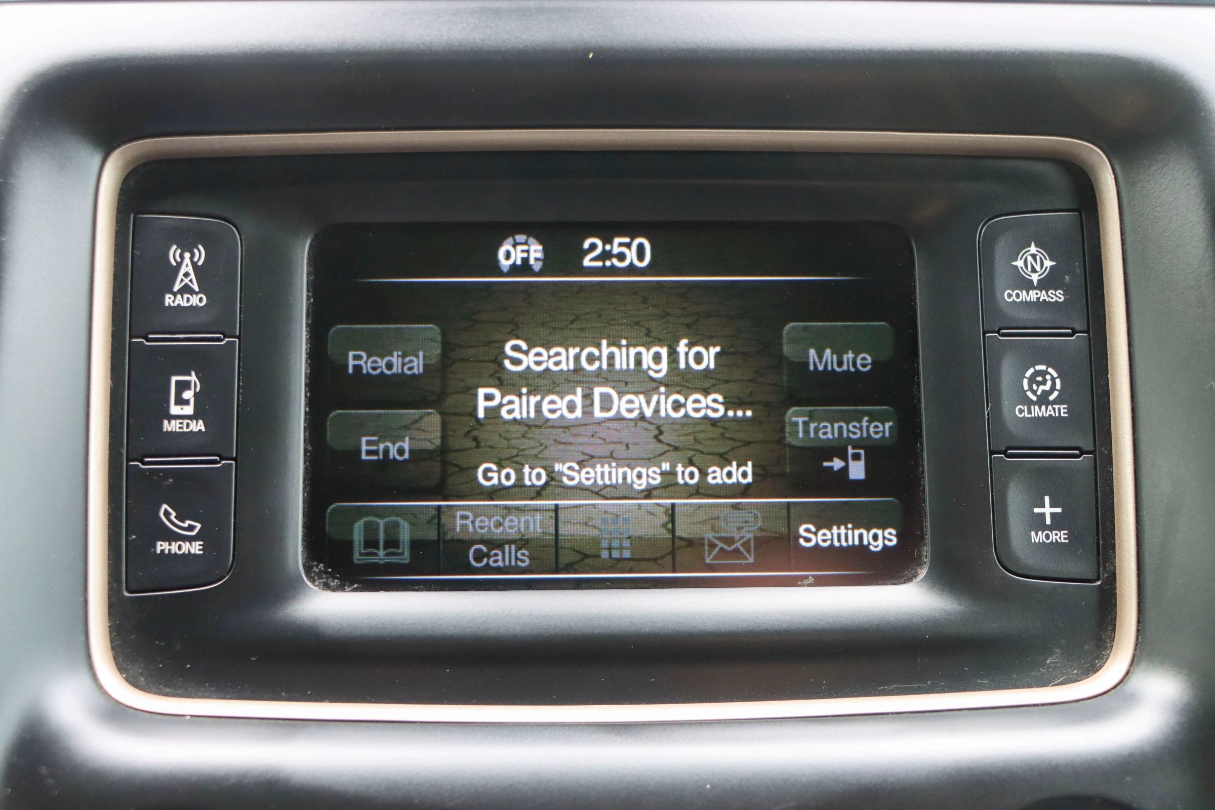 Used 2017 Jeep Grand Cherokee Laredo RWD image 33