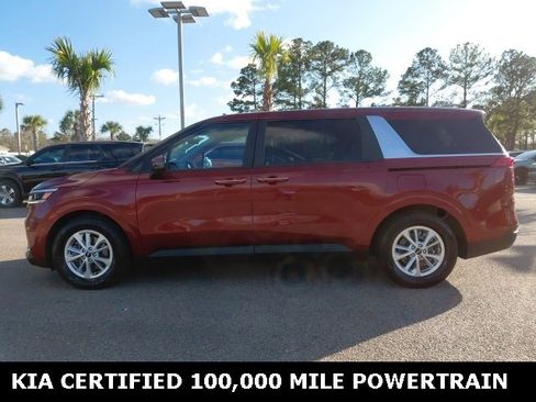 Used 2024 Kia Carnival LX image 8
