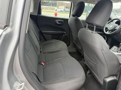 Used 2019 Jeep Compass Sport w/ Tech Group image 7