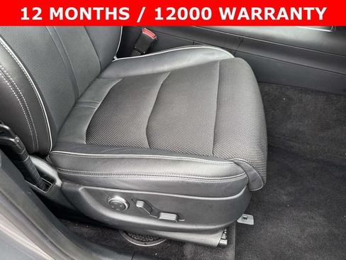 Used 2023 Genesis GV70 2.5T w/ Sport Prestige Package AWD/4WD image 10