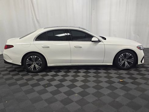 Used 2024 Mercedes-Benz E 350 4MATIC Sedan image 7