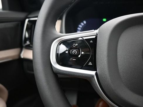 New 2026 Volvo XC90 B6 Plus w/ Protection Package Premier image 26