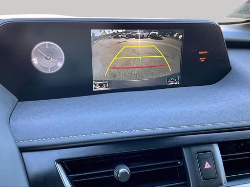 Used 2019 Lexus UX 200 w/ Premium Package FWD image 24