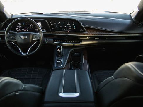 Used 2023 Cadillac Escalade Sport Platinum image 41