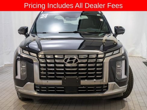 Used 2024 Hyundai Palisade Calligraphy AWD/4WD image 2