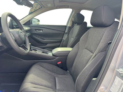 Used 2024 Honda Accord EX image 9