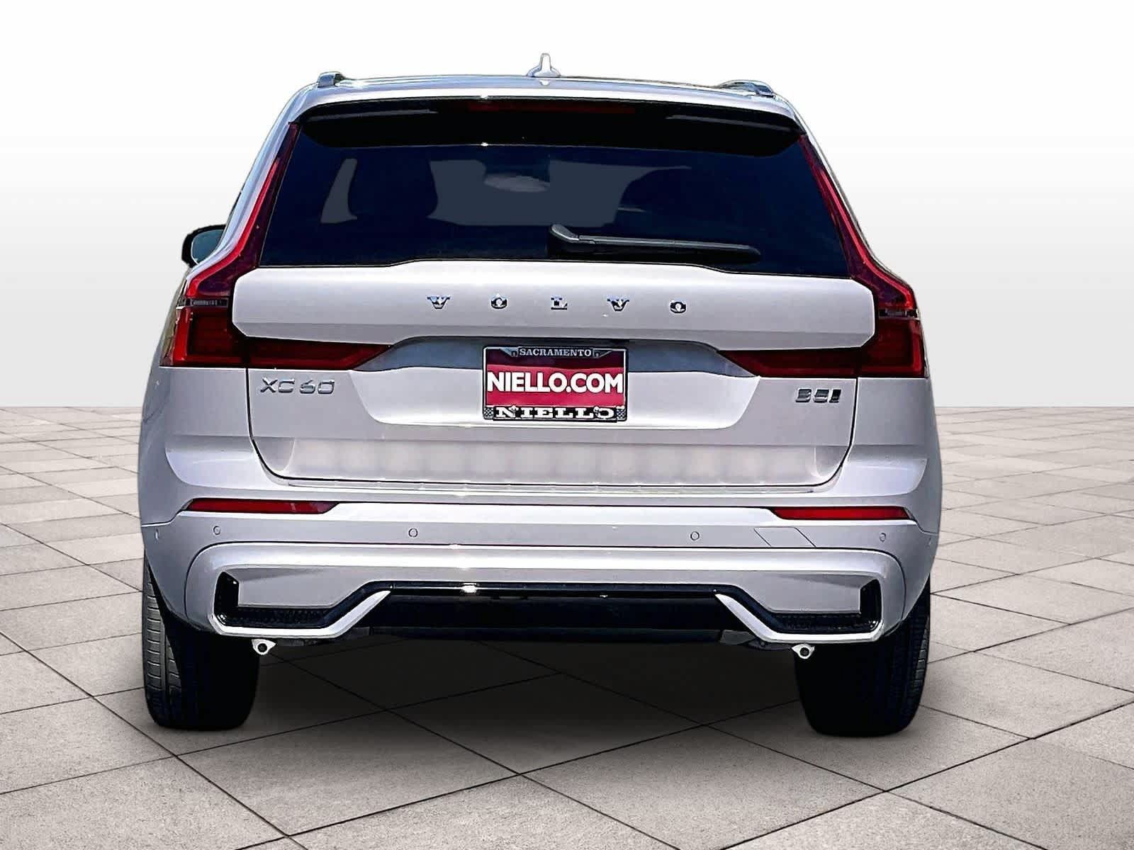 New 2027 Volvo XC60 B5 Plus AWD/4WD image 6