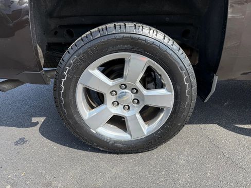 Used 2018 Chevrolet Silverado 1500 LT w/ All Star Edition image 45