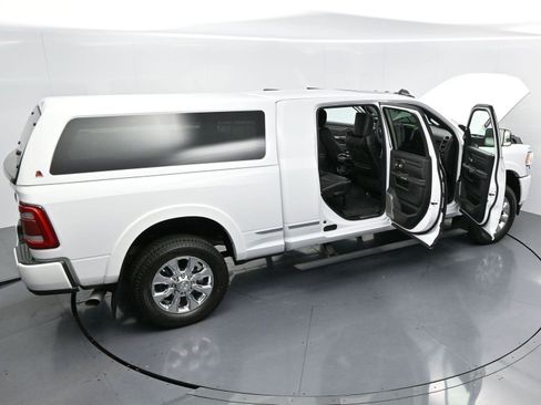 Used 2019 RAM 3500 Limited image 39