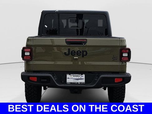 New 2026 Jeep Gladiator Sport AWD/4WD image 4