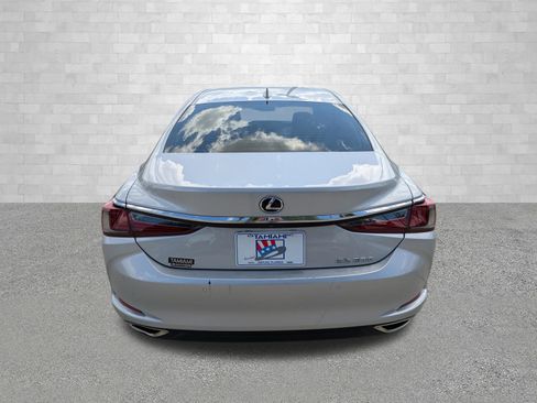 Used 2021 Lexus ES 350 w/ Premium Package FWD image 3