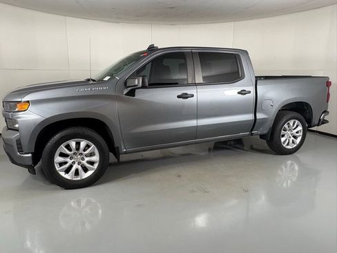 Used 2022 Chevrolet Silverado 1500 Custom w/ Safety Confidence Package image 5