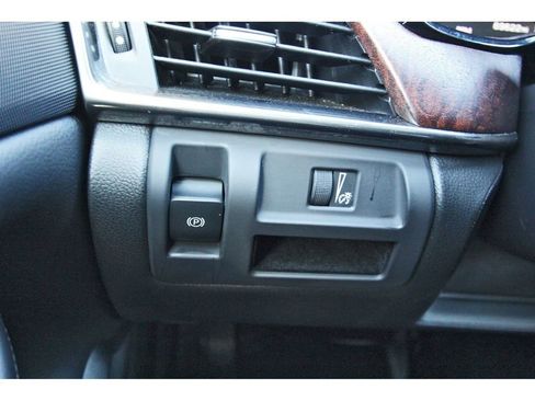 Used 2019 Cadillac CTS Luxury image 23