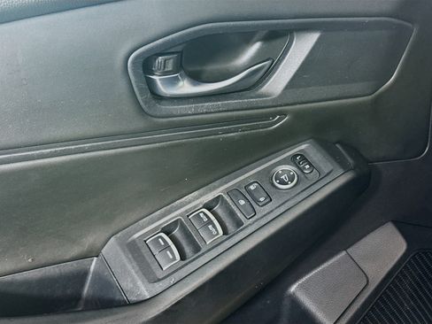 Used 2023 Honda Accord EX image 24