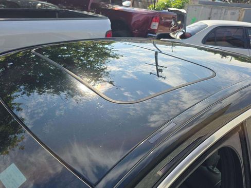 Used 2019 Mercedes-Benz C 300 Sedan w/ Premium Package image 18