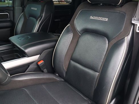 Used 2024 RAM 1500 Laramie image 14