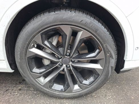 New 2026 Audi Q7 3.0T Premium Plus image 5