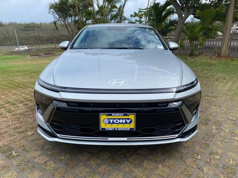 New 2026 Hyundai Sonata SEL FWD image 2