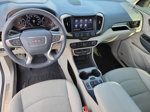 Used 2022 GMC Terrain Denali image 16