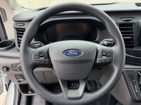 New 2026 Ford Transit 250 148 Medium Roof w/ Load Area Protection Package image 9