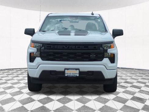 Used 2023 Chevrolet Silverado 1500 Custom w/ Rally Edition AWD/4WD image 8
