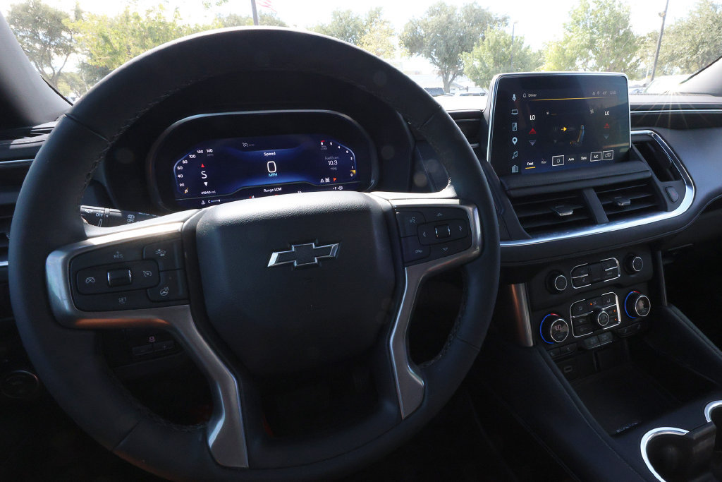Used 2023 Chevrolet Tahoe Z71 w/ Z71 Off-Road Package AWD/4WD image 21