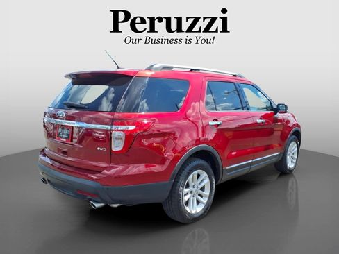 Used 2013 Ford Explorer XLT AWD/4WD image 3
