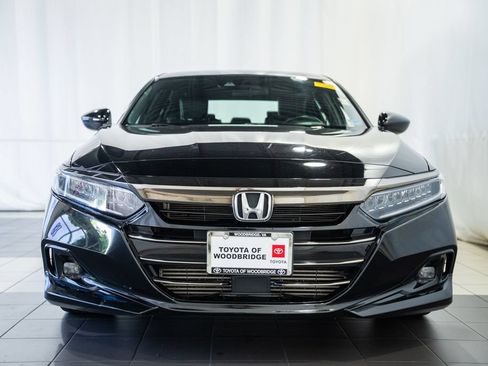 Used 2022 Honda Accord Sport image 2