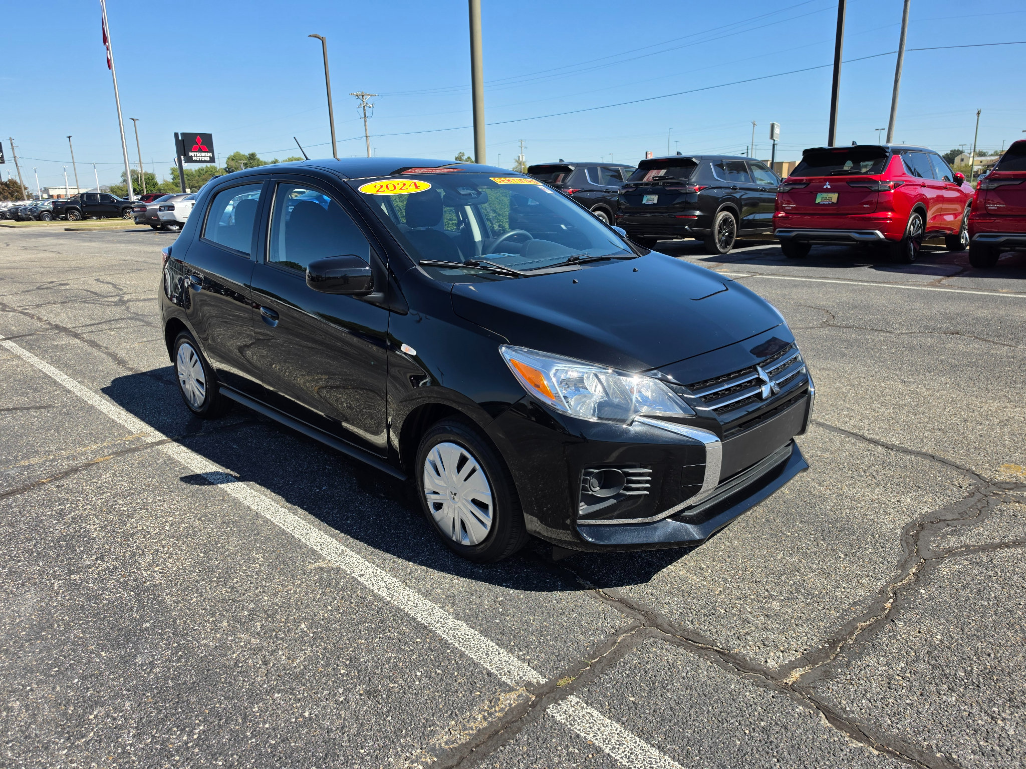 Used 2024 Mitsubishi Mirage ES FWD image 4