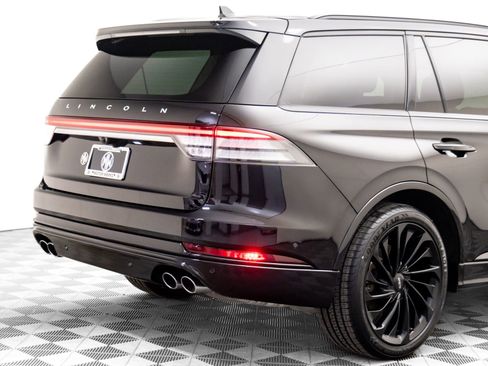 Used 2023 Lincoln Aviator Reserve w/ Equipment Group 201A image 34