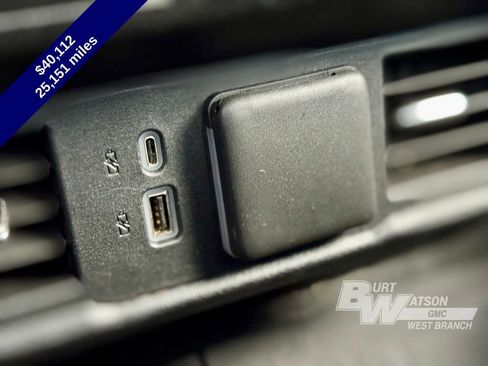 Used 2023 GMC Sierra 1500 Elevation image 24