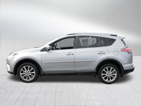 Used 2018 Toyota RAV4 Limited w/ Protection Package AWD/4WD image 4