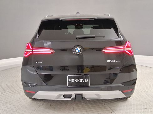 Used 2026 BMW X3 xDrive30i w/ Premium Package AWD/4WD image 8