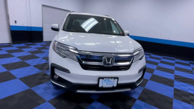 Used 2020 Honda Pilot Touring image 3