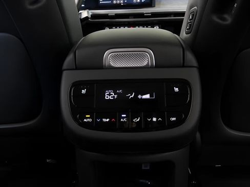 New 2026 Hyundai Ioniq 9 SEL image 22