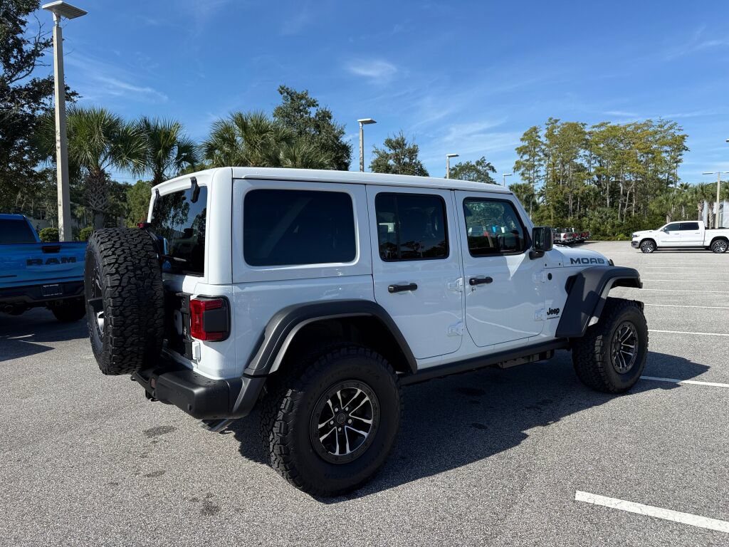 New 2027 Jeep Wrangler Unlimited Rubicon 392 AWD/4WD image 3