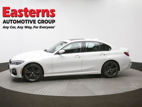 Used 2022 BMW 330i xDrive Sedan w/ M Sport Package image 60