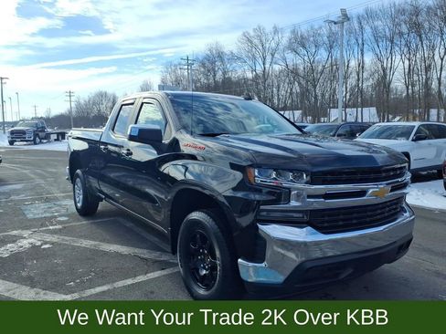 Used 2020 Chevrolet Silverado 1500 LT w/ All-Star Edition image 4