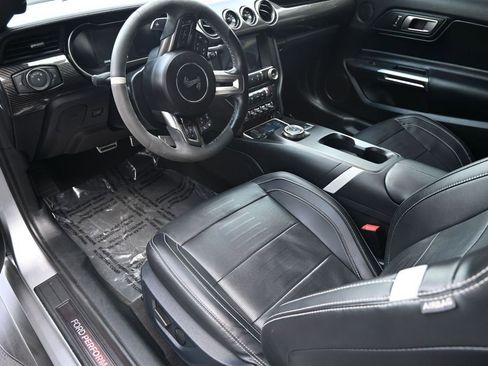 Used 2021 Ford Mustang Shelby GT500 w/ Technology Package RWD image 22
