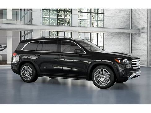 Certified 2026 Mercedes-Benz GLS 450 4MATIC image 13