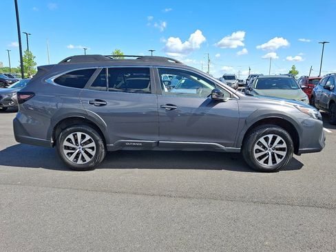 Certified 2024 Subaru Outback Premium AWD/4WD image 8
