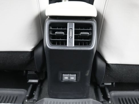 Used 2024 Lexus UX 250h FWD w/ Premium Package image 18