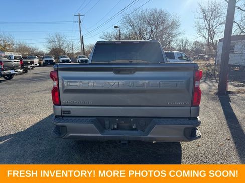 Used 2020 Chevrolet Silverado 1500 Custom w/ Trailering Package image 5