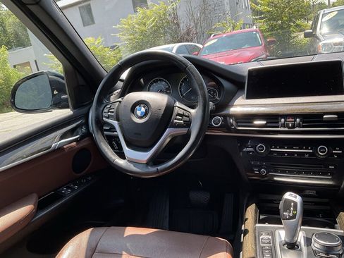 Used 2017 BMW X5 xDrive40e AWD/4WD image 17