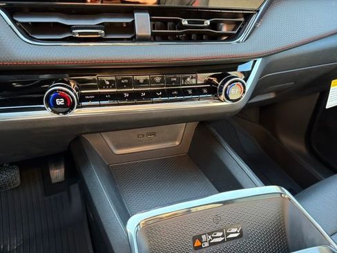 New 2026 Chevrolet Equinox RS image 27