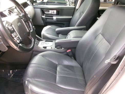 Used 2015 Land Rover LR4 HSE AWD/4WD image 25