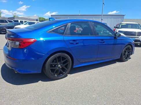 Used 2024 Honda Civic Sport image 6
