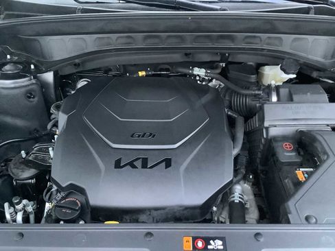 Used 2023 Kia Telluride SX Prestige image 8